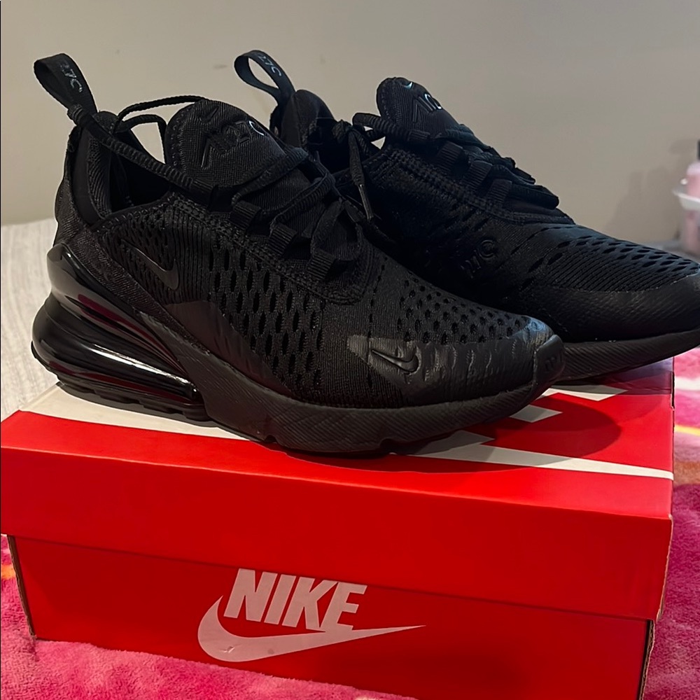 Nike Triple Black Air Max Sneakers